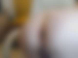 Live cam show with CrazyMomy - Red Hair on hrnylive.com