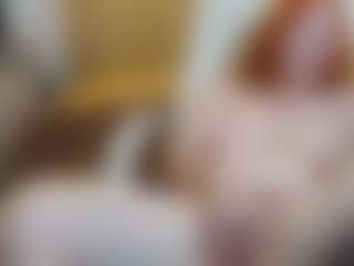 Live cam show with CrazyMomy - Toys on Lustler