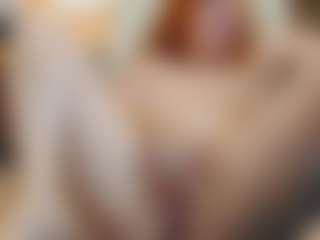 CrazyMomy's Live Sex Cam Show