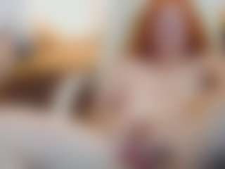 CrazyMomy's Live Sex Cam Show