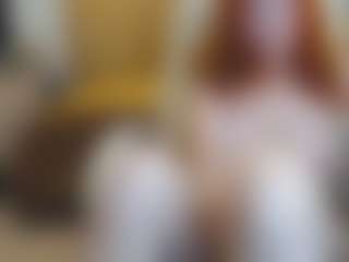 CrazyMomy's Live Sex Cam Show