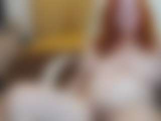 CrazyMomy's Live Sex Cam Show