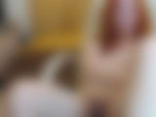 CrazyMomy's Live Sex Cam Show