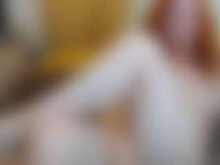 CrazyMomy's Live Sex Cam Show