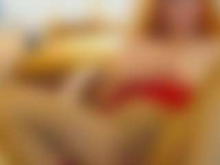 Live cam show with CrazyMomy - Granny on Camsoda