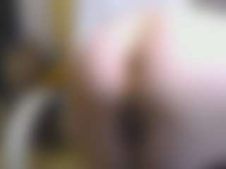 CrazyMomy's Live Sex Cam Show