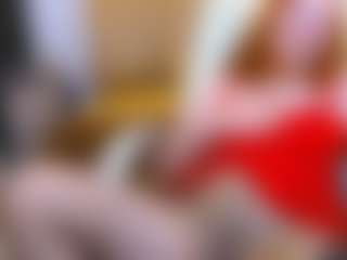 CrazyMomy's Live Sex Cam Show