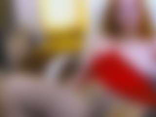CrazyMomy MILF webcam performer live streaming