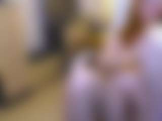 CrazyMomy's Live Sex Cam Show