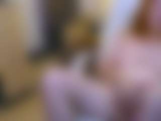 CrazyMomy's Live Sex Cam Show