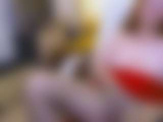 CrazyMomy's Live Sex Cam Show