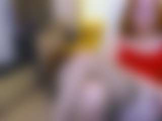 Live cam show with CrazyMomy - Skinny on Camsoda