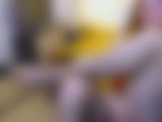 CrazyMomy's Live Sex Cam Show