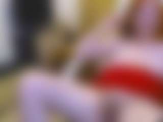 CrazyMomy's Live Sex Cam Show
