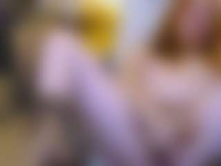 CrazyMomy's Live Sex Cam Show