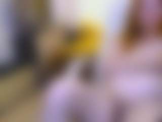 Live cam show with CrazyMomy - Spy Granny on alttransgirls
