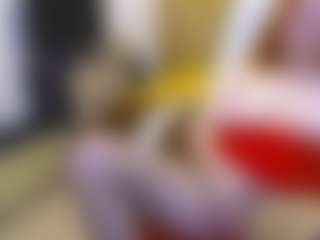 CrazyMomy's Live Sex Cam Show