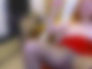 CrazyMomy's Live Sex Cam Show