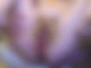 CrazyMomy's Live Sex Cam Show