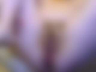CrazyMomy's Live Sex Cam Show