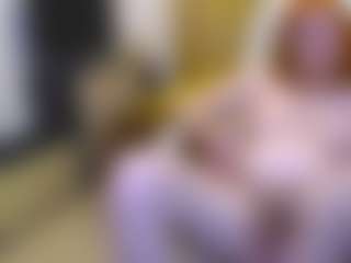 CrazyMomy's Live Sex Cam Show
