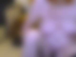 CrazyMomy's Live Sex Cam Show