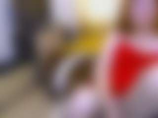 Live cam show with CrazyMomy - Skinny MILF on xxxlivecams.org