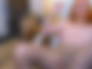 CrazyMomy's Live Sex Cam Show