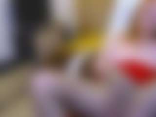 CrazyMomy's Live Sex Cam Show