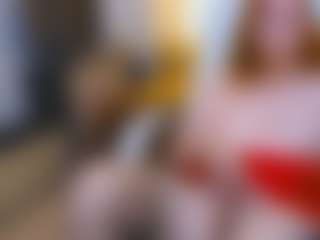 CrazyMomy's Live Sex Cam Show