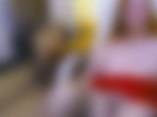 CrazyMomy's Live Sex Cam Show