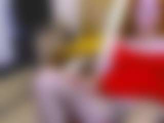 CrazyMomy's Live Sex Cam Show