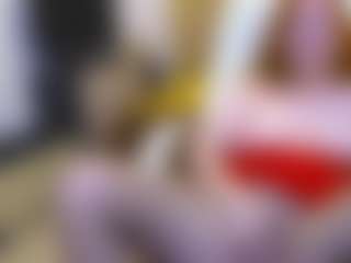 CrazyMomy's Live Sex Cam Show