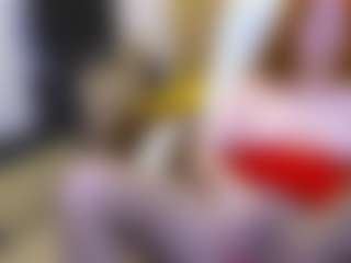 CrazyMomy's Live Sex Cam Show
