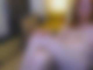 CrazyMomy's Live Sex Cam Show