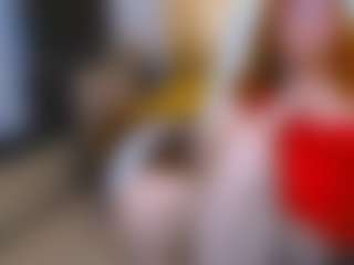 Live cam show with CrazyMomy - Grey Eyes on https://playwithruby.com