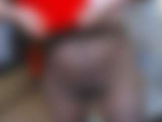 CrazyMomy's Live Sex Cam Show