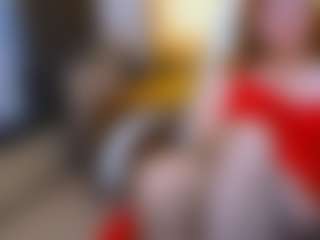 CrazyMomy MILF webcam performer live streaming