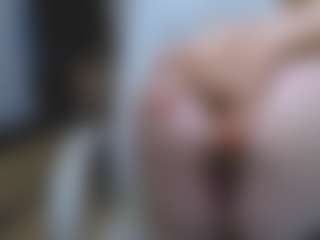 Live cam show with CrazyMomy - Granny Big Ass on Milfs Live