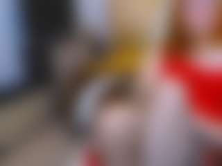 CrazyMomy MILF webcam performer live streaming