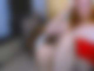 CrazyMomy MILF webcam performer live streaming