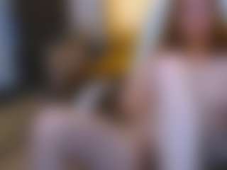 CrazyMomy's Live Sex Cam Show