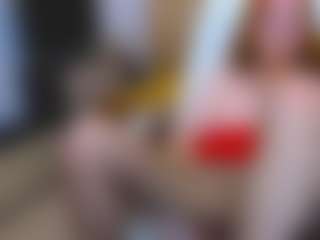 Live cam show with CrazyMomy - Granny Dildo on Mixed Magazine Live