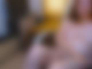 CrazyMomy's Live Sex Cam Show