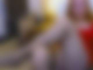 Live cam show with CrazyMomy - Bedroom Red Hair on chickslive.net