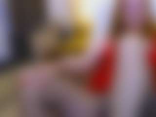 Live cam show with CrazyMomy - Bedroom Mature on alttransgirls