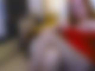 Live cam show with CrazyMomy - Bedroom Mature on camtv