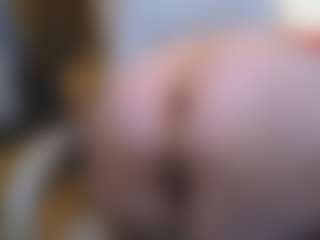 CrazyMomy's Live Sex Cam Show
