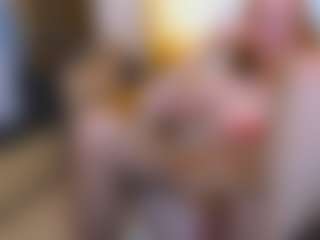 CrazyMomy's Live Sex Cam Show