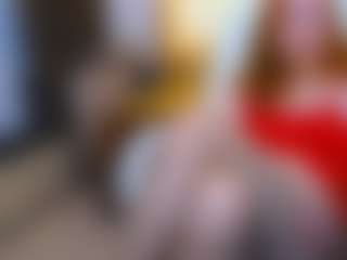 Live cam show with CrazyMomy - Skinny MILF on sexylive.show